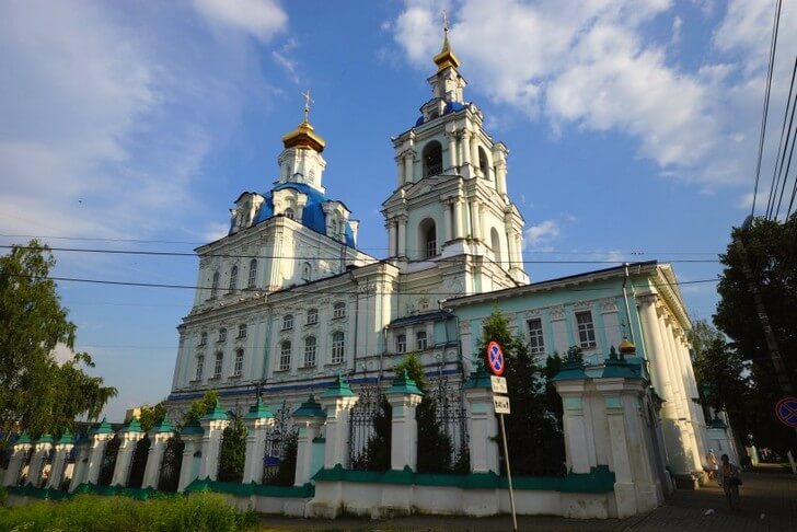 Сергиево-Казанский собор.