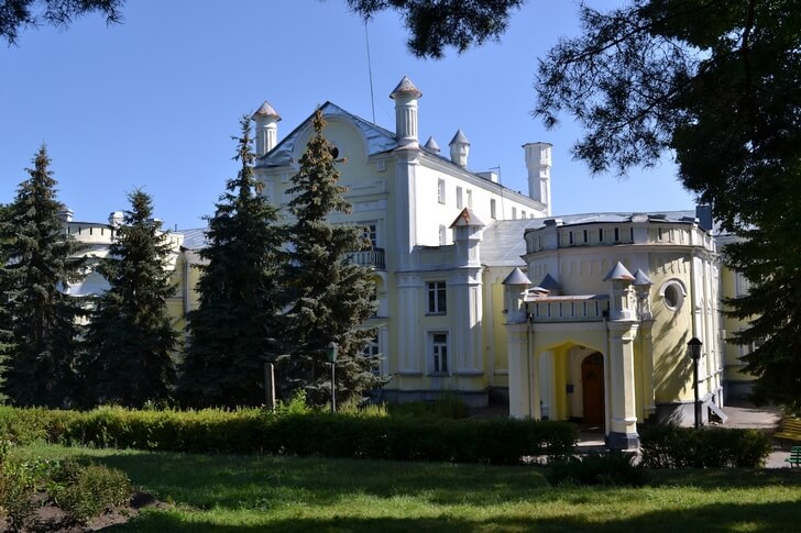 Усадьба графа Нелидова.