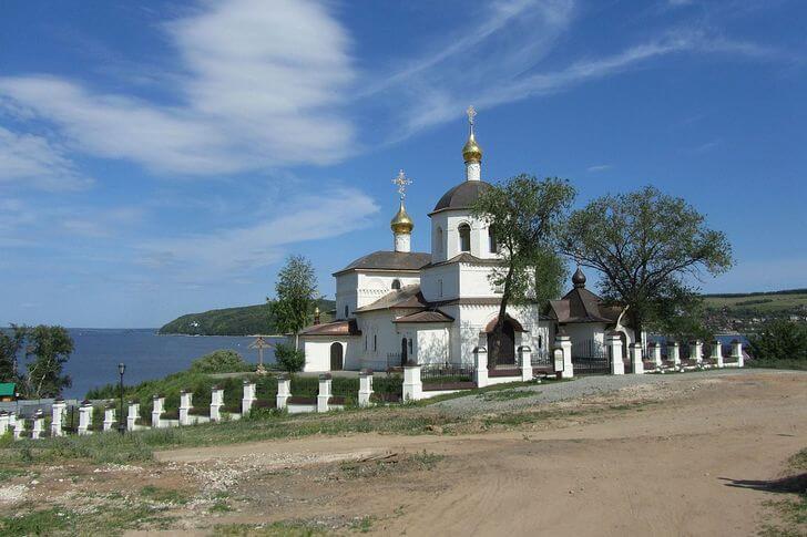 Церковь Константина и Елены.