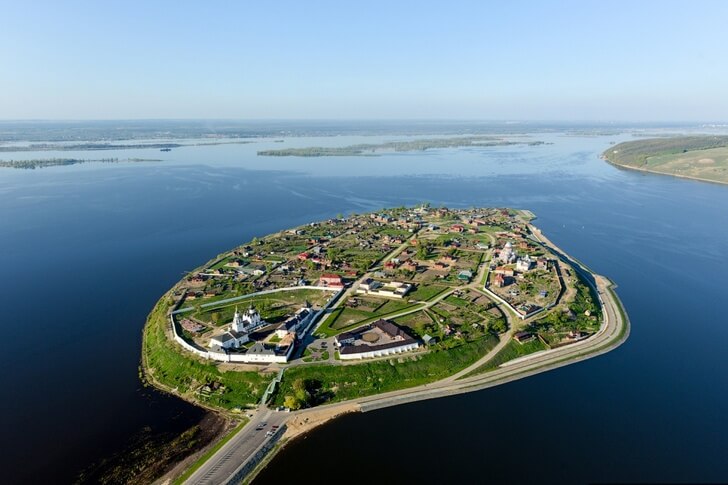 Река Волга.