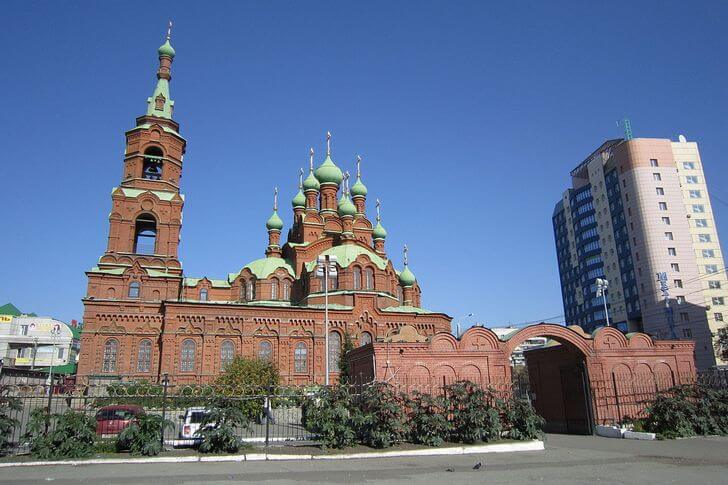 Свято-Троицкая церковь.