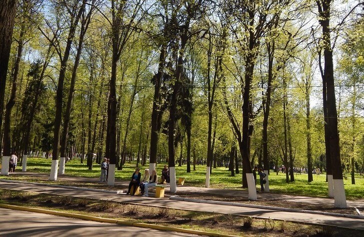 Парк Мира.