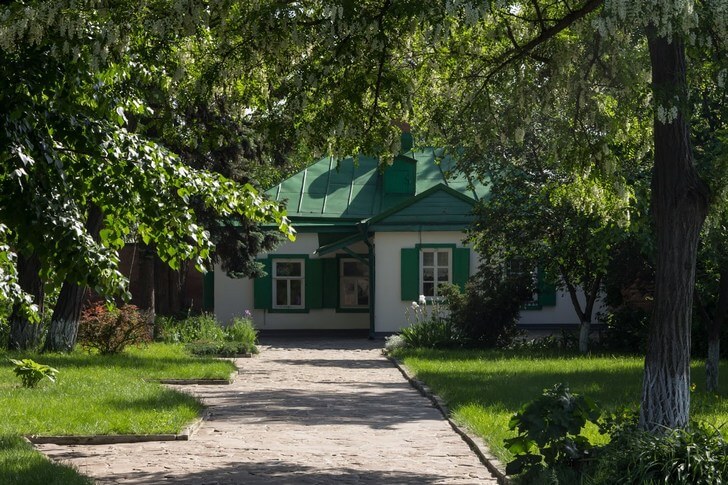 «Домик Чехова».