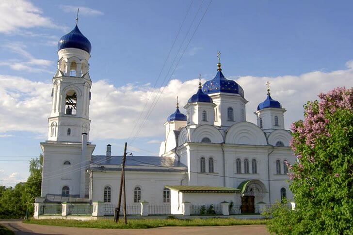 Михайло-Архангельский храм.