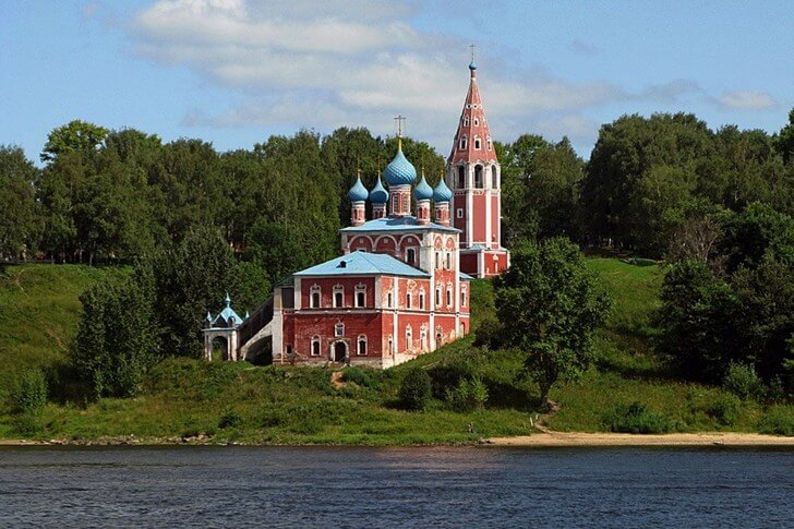 Казанско-Преображенская церковь.