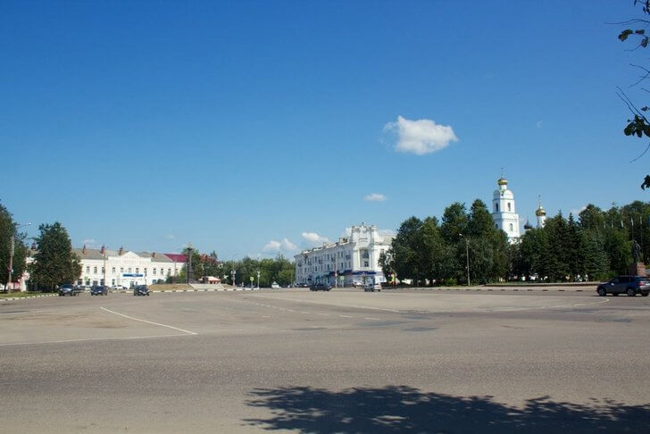 Советская площадь.