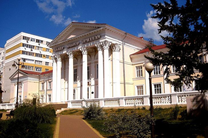 Брянский театр юного зрителя.