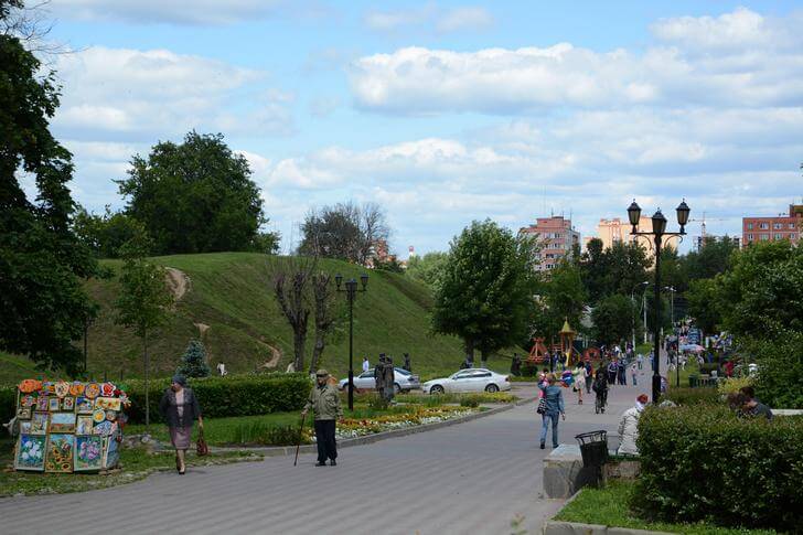 Кропоткинская улица.