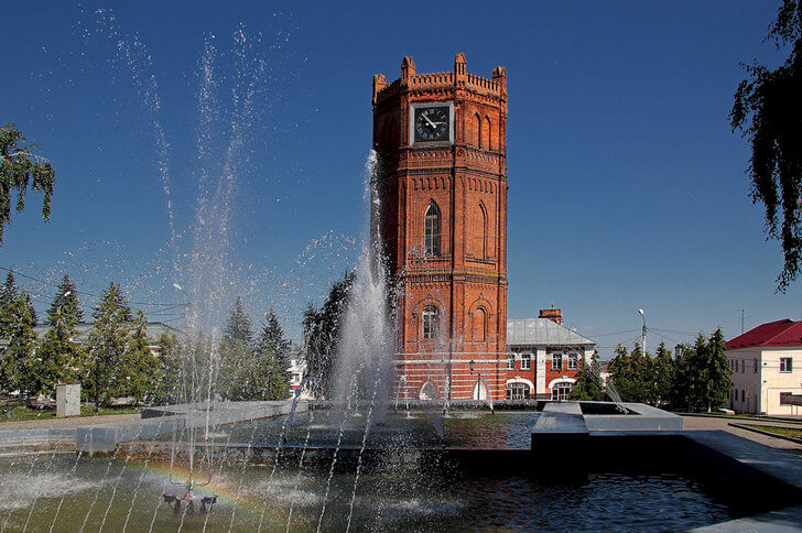 Башня городских часов.