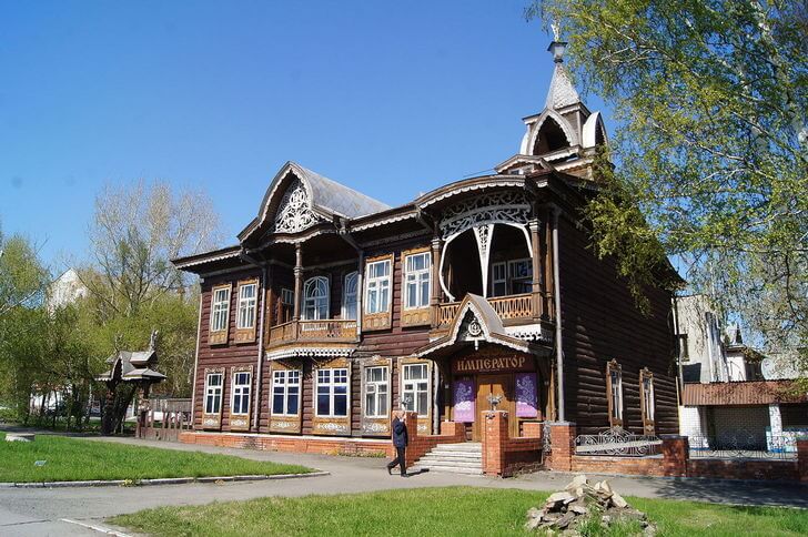 Дом купцов Шадриных.