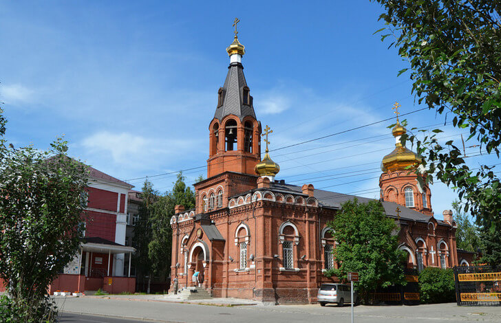 Никольская церковь.