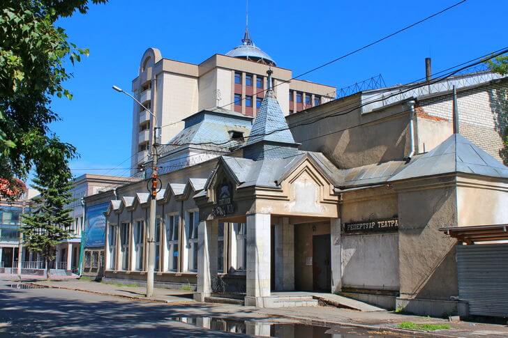 Театр кукол «Сказка».