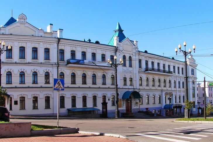Дальневосточный художественный музей.