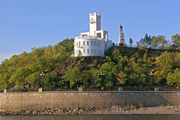Хабаровский утёс.
